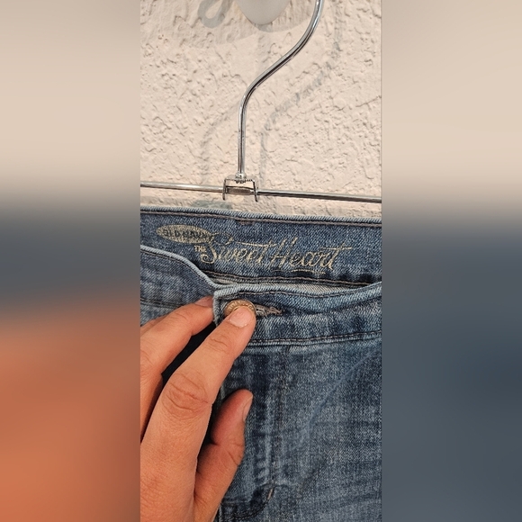 Old Navy the Sweet Heart Jean Shorts 16 - Picture 2 of 4